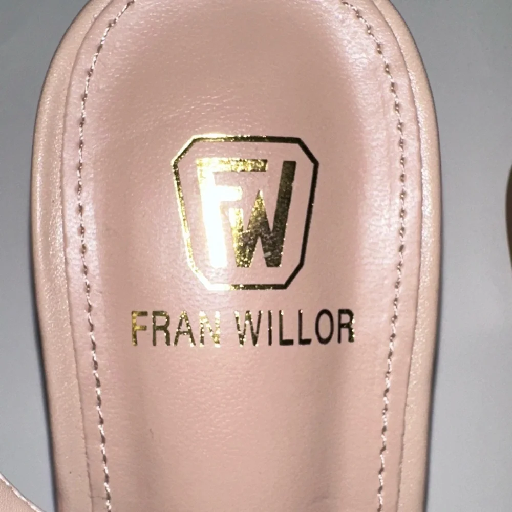 Fran Willor Chunky Heeled Slingback Shoes with Pointed Toe